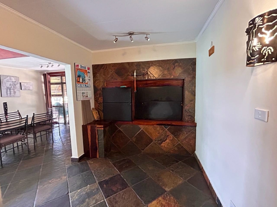 4 Bedroom Property for Sale in Lindequesdrif North West